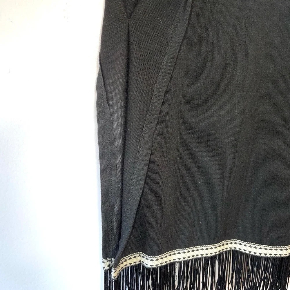 Francesca’s Miami Black Fringe Hem Poncho Top Oversized Boho Small Women’s - Picture 4 of 9